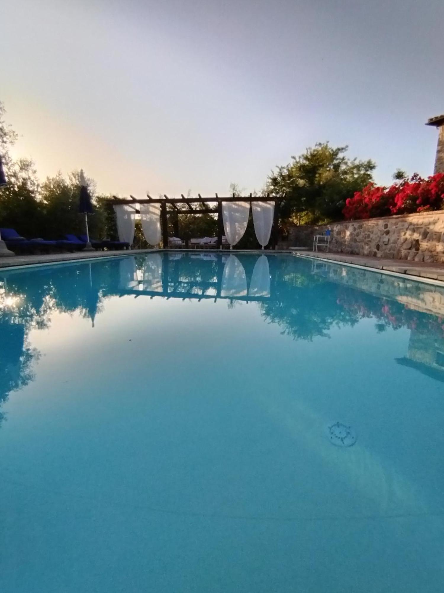 Agriturismo Podere Campaini 볼테라 외부 사진