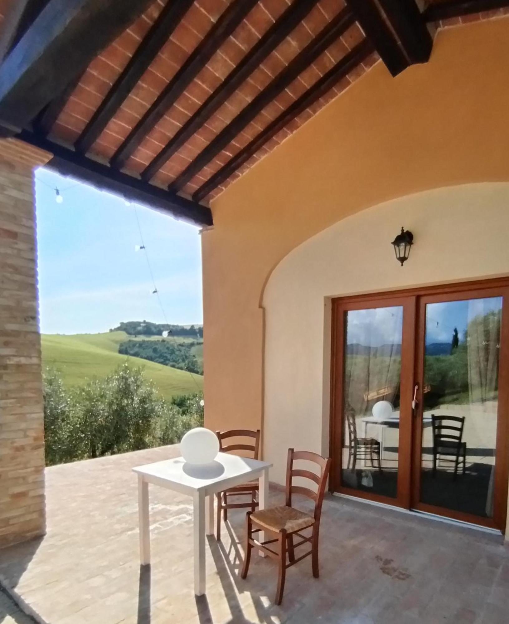 Agriturismo Podere Campaini 볼테라 외부 사진