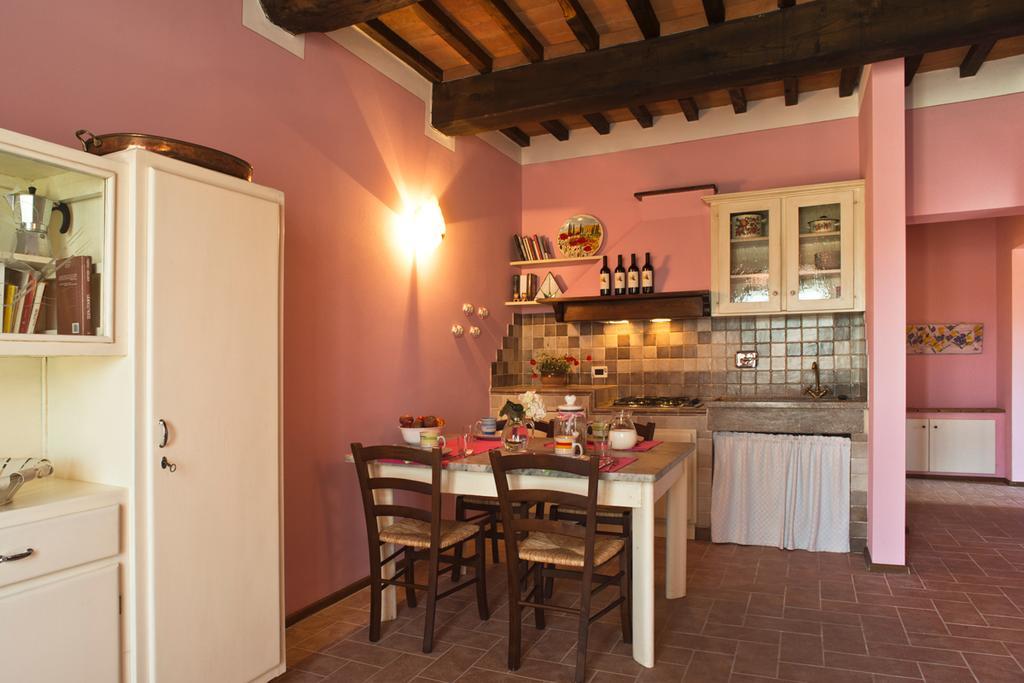 Agriturismo Podere Campaini 볼테라 외부 사진