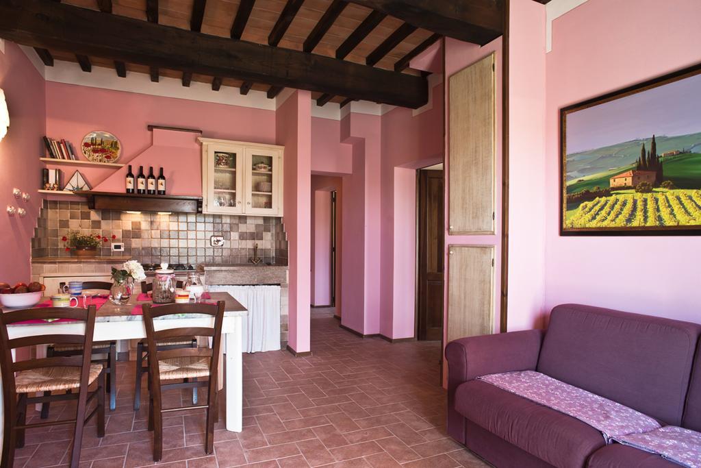 Agriturismo Podere Campaini 볼테라 외부 사진