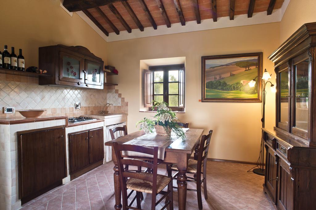 Agriturismo Podere Campaini 볼테라 외부 사진