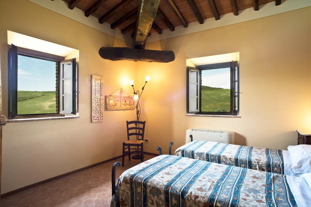 Agriturismo Podere Campaini 볼테라 외부 사진